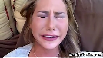 Escena Anal Intensa De Carter Cruise Con Un Compañero Muy Bien Dotado