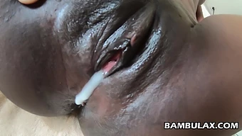 Intenzivní Šukání Africké Teenky Vede K Výbušnému Creampie