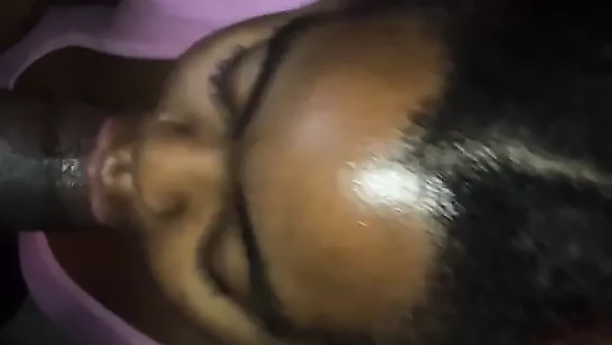 Kawan blacked amatur memberikan akhir blowjob yang memuaskan