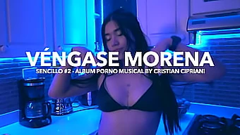 Danse Sensuelle Avec La Musique De Vengage Morena En Arrière-Plan