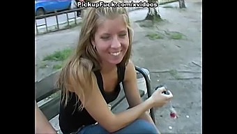 Public Pickup Leads To Street Sex With An Amateur Girl