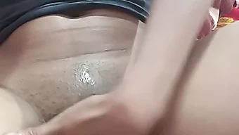 Indian Girls Explore Each Other'S Wet Pussies With Their Fingers