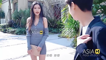 Asian Teen Chen Xiao Yu'S Passionate Neighbor Encounter