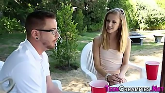 Blonde Teen'S Outdoor Encounter Ends With Creampie