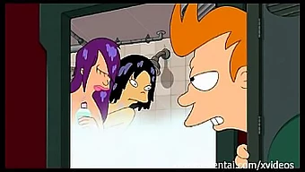 Trío de Drawn entre Leela, Amy y Fry en el futuro