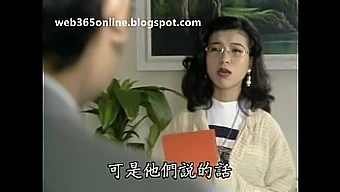 Assista a um filme de sexo chinês estrelado por Yu Wang Jie em 1992